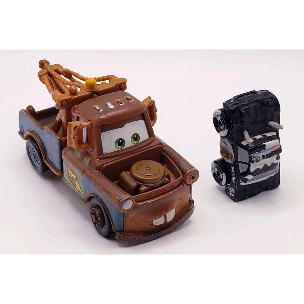 Disney Pixar Cars (Emergency Services) ~Mater~ The Law "YOU CAN RUN" SHERRIF!!!!